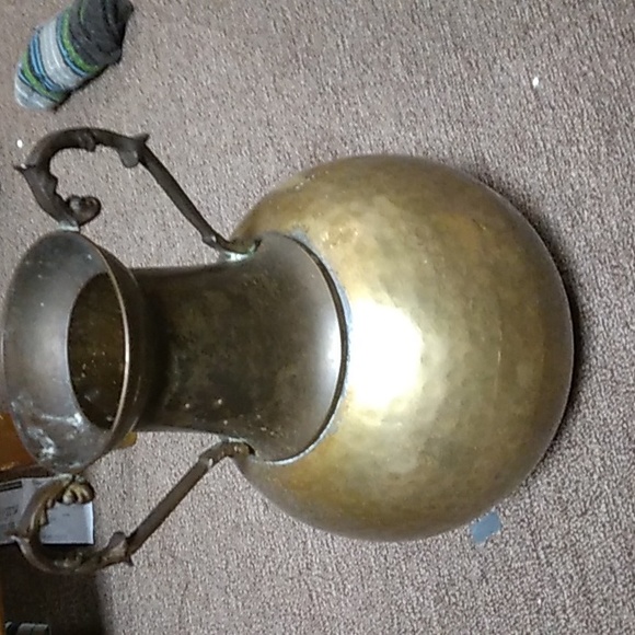 Meet your Posher, Tay - Picture 3 of 4